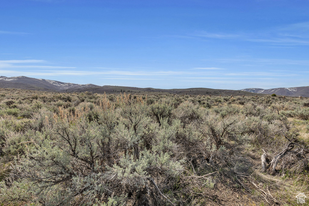 View of mountain feature