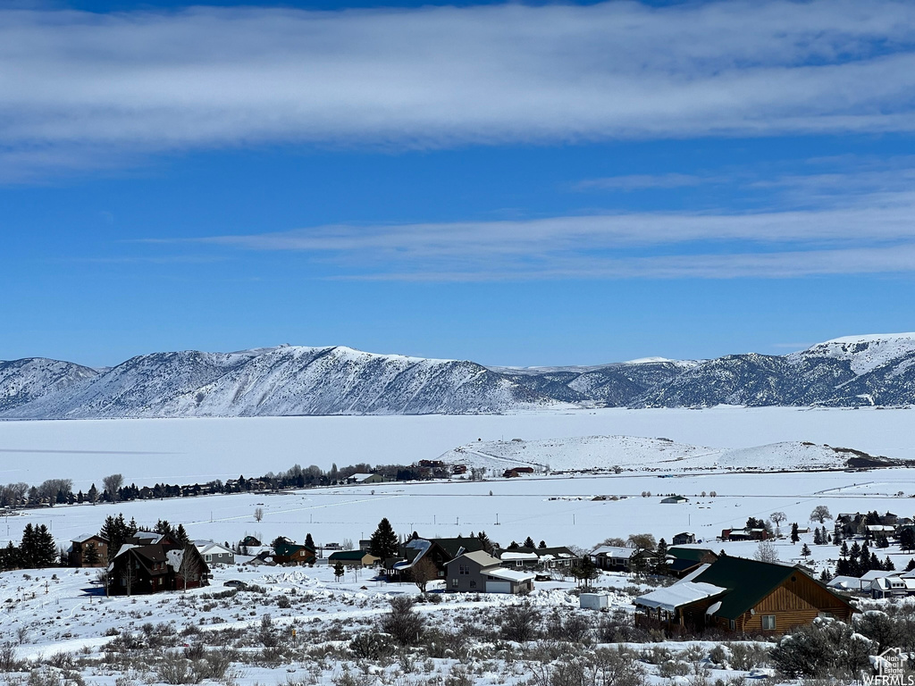 View of mountain feature