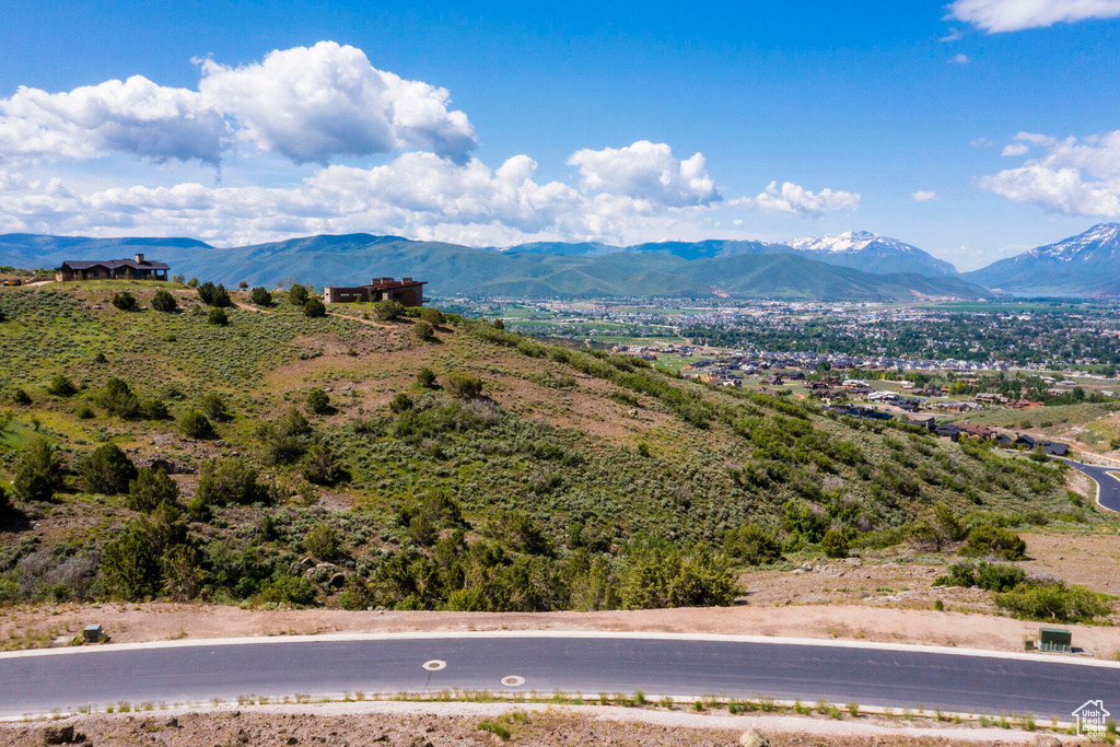 View of mountain feature