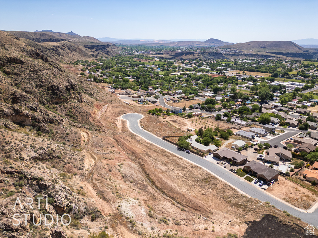 Drone / aerial view featuring a mountain view