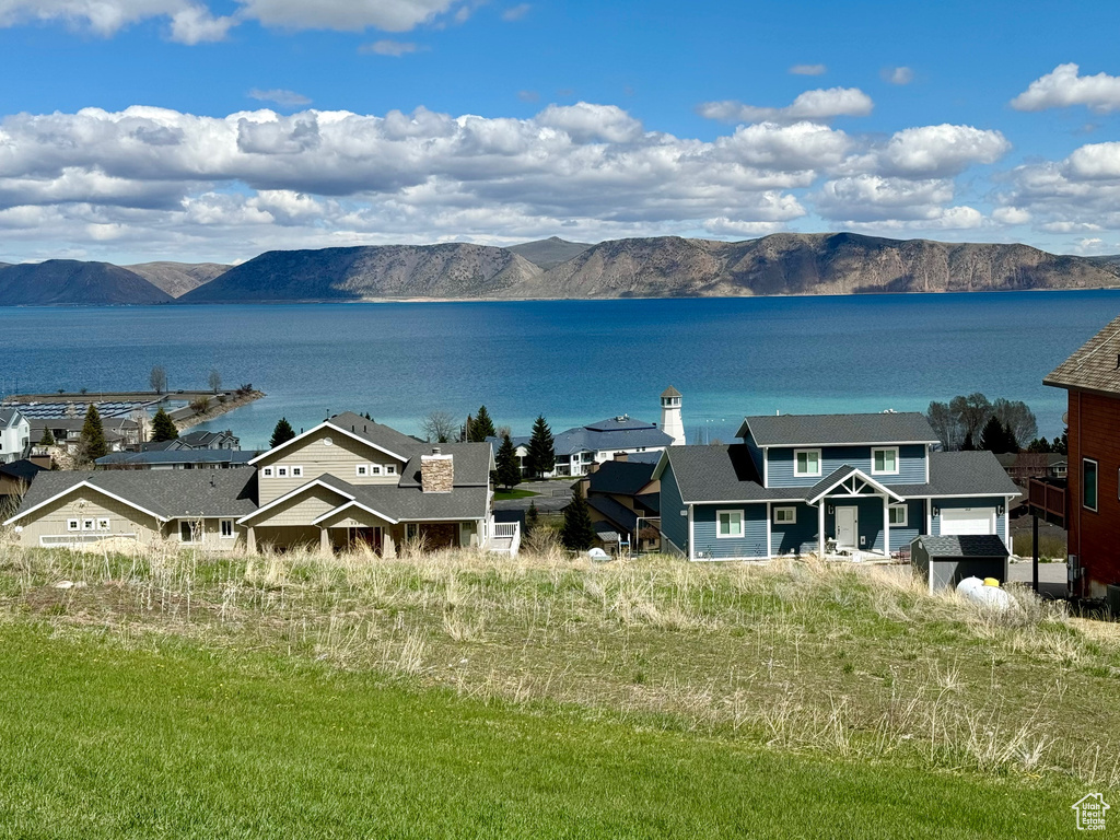 View of water feature featuring a mountain view