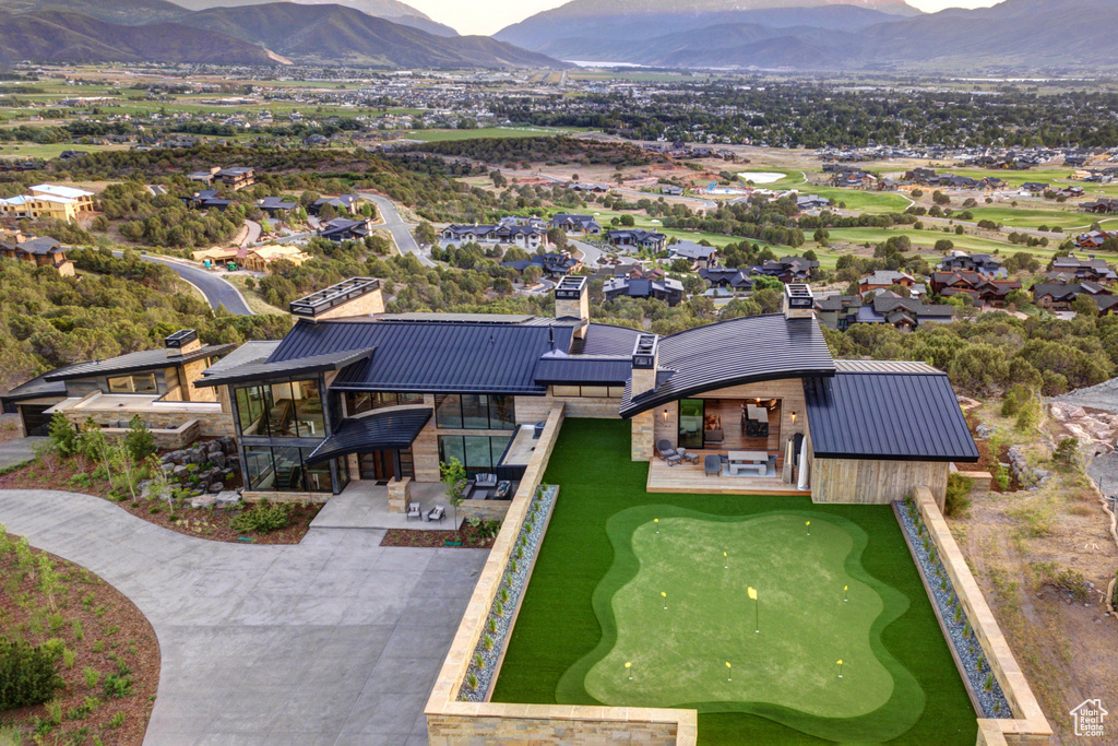 Bird's eye view featuring a mountain view