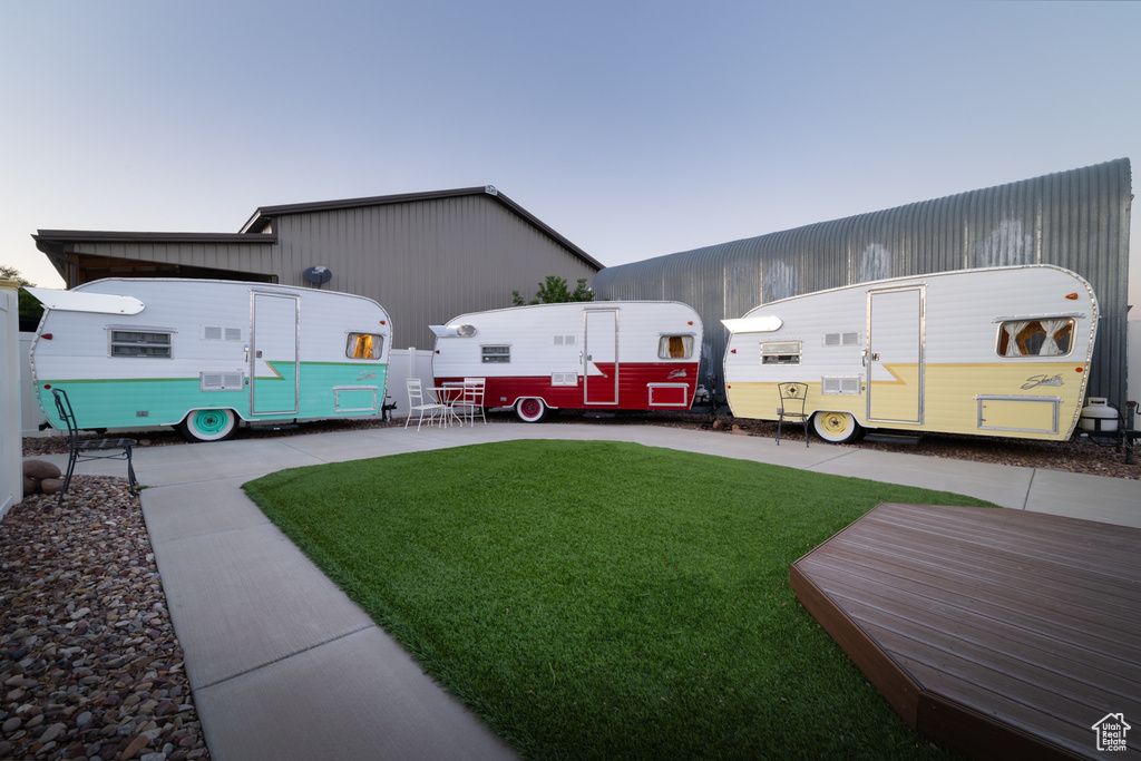 View of grassy yard