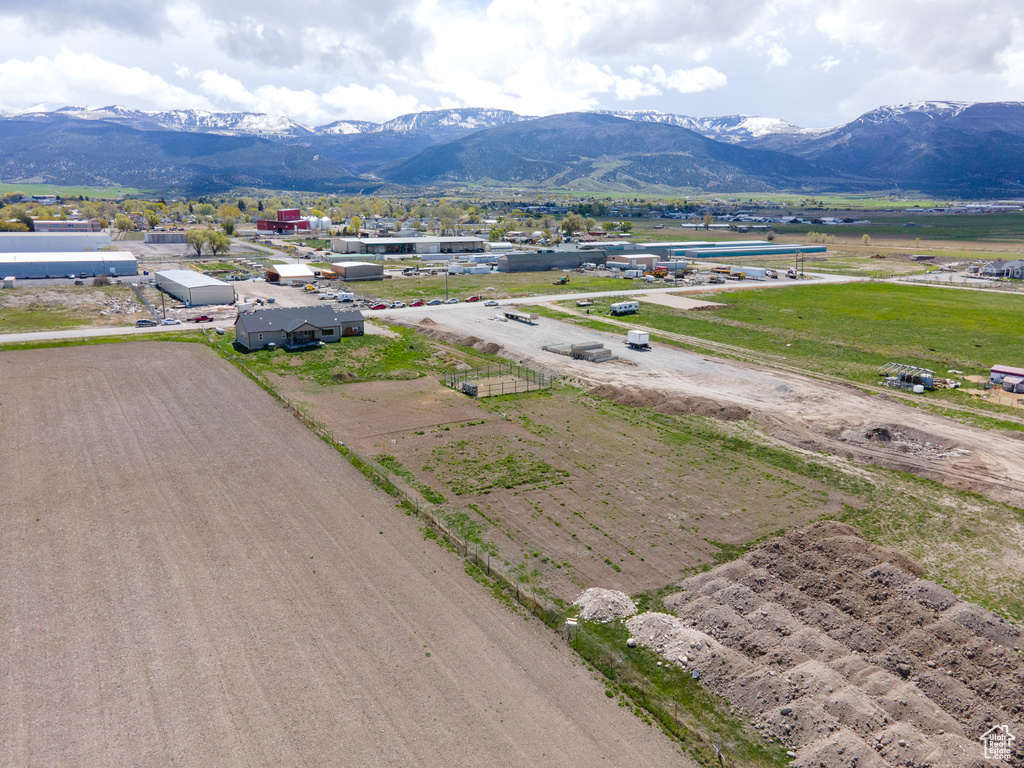 Bird's eye view with a mountain view