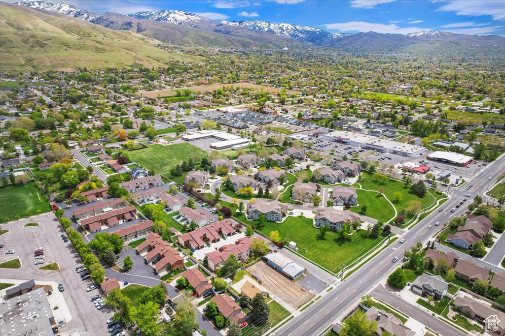 Bird's eye view featuring a mountain view