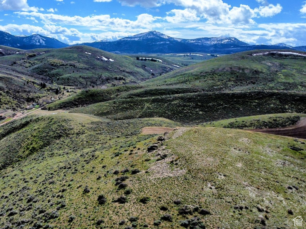 View of mountain feature