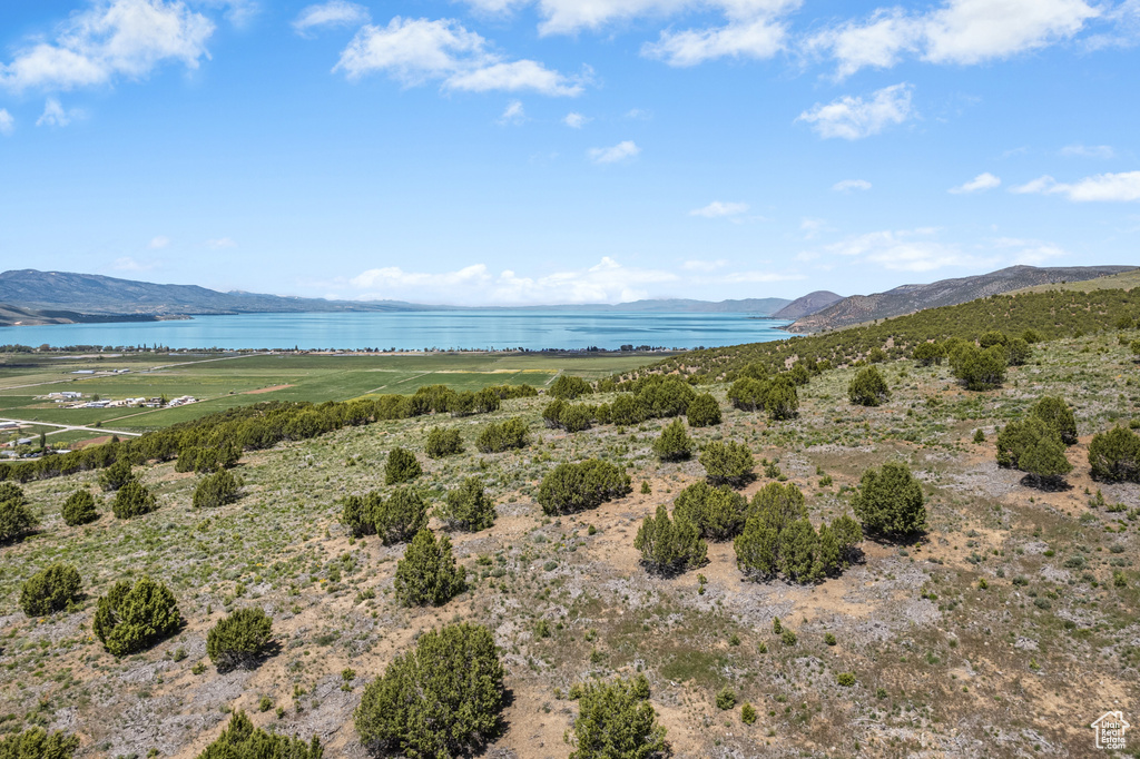 Mountain view with a nearby body of water