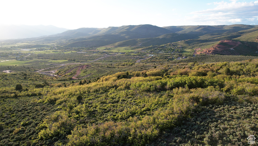 View of mountain feature