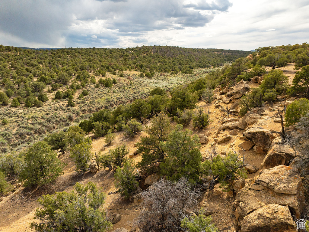 View of mountain feature