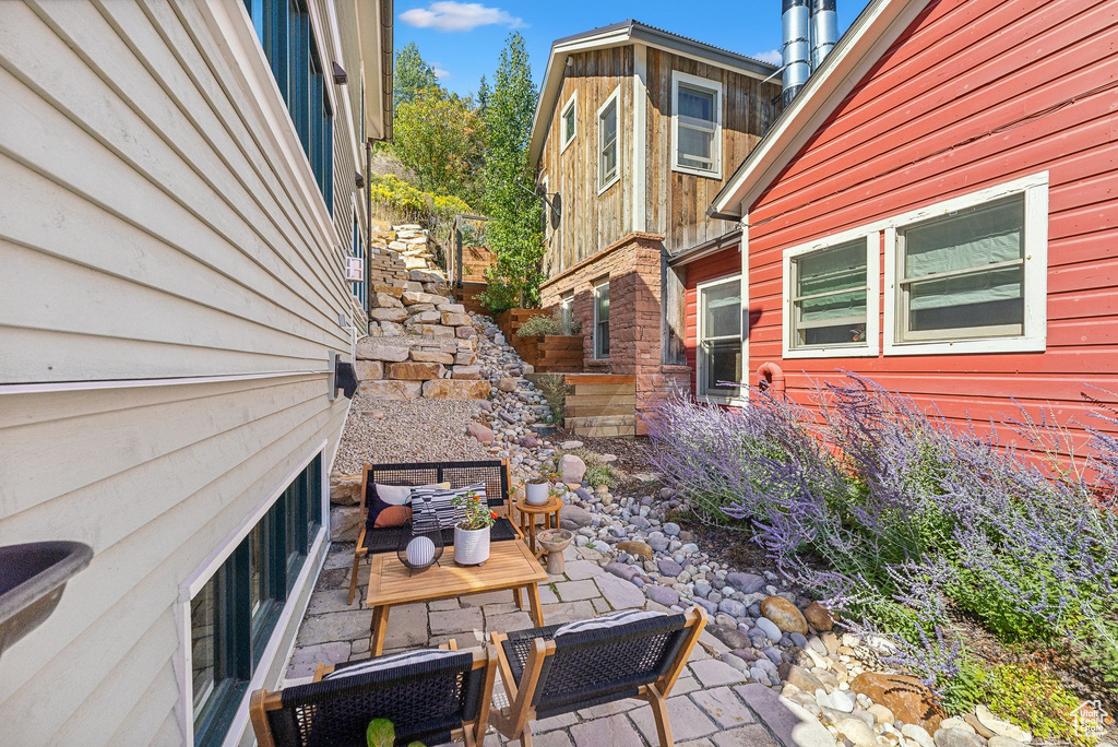 View of patio / terrace with an outdoor hangout area