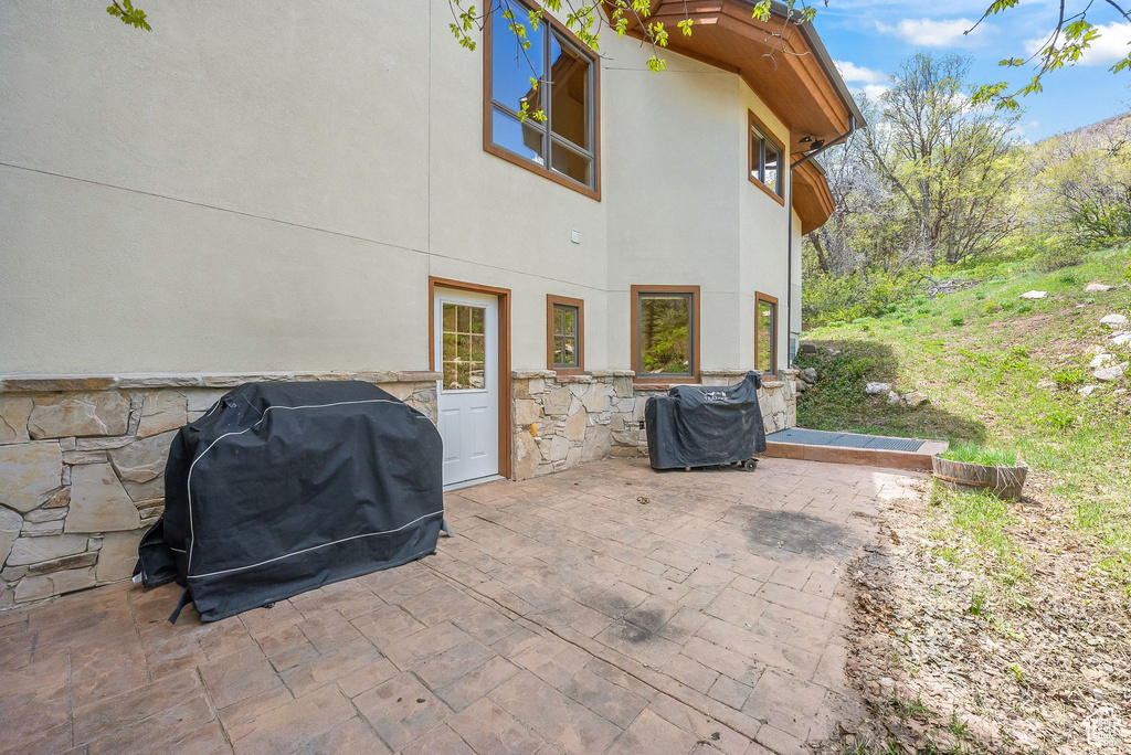 View of patio with area for grilling