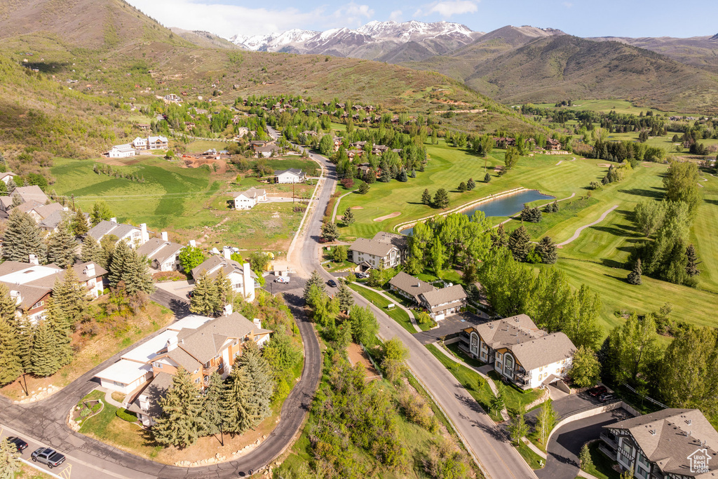 Drone / aerial view featuring a mountain view