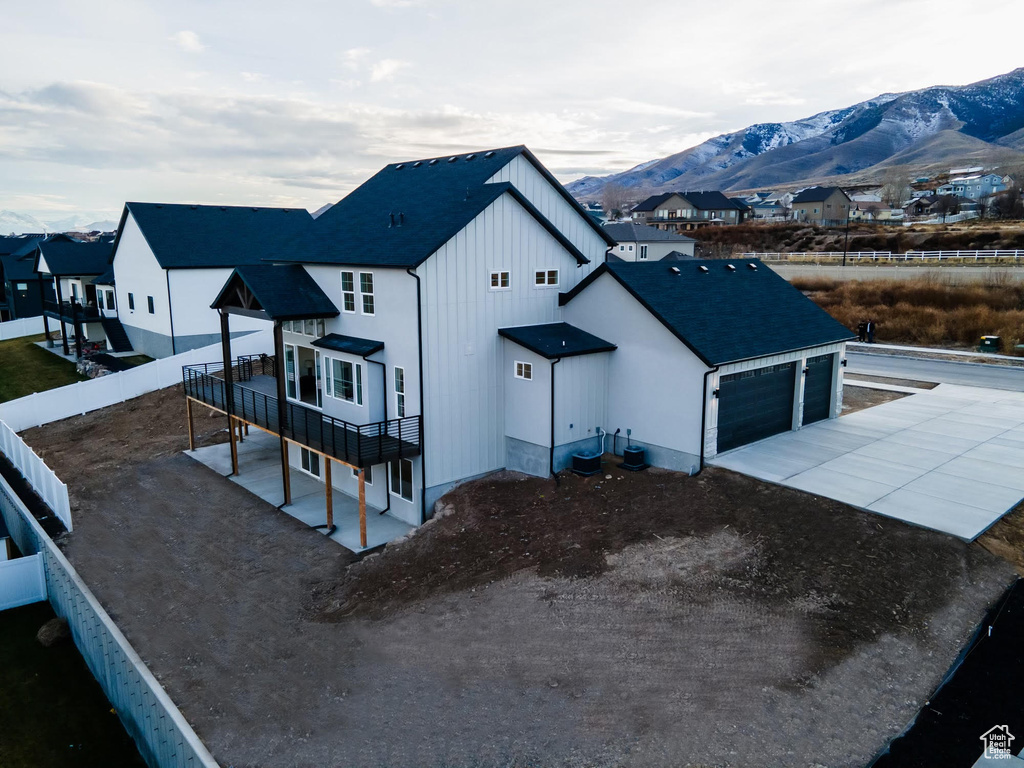 View of front of property featuring a mountain view