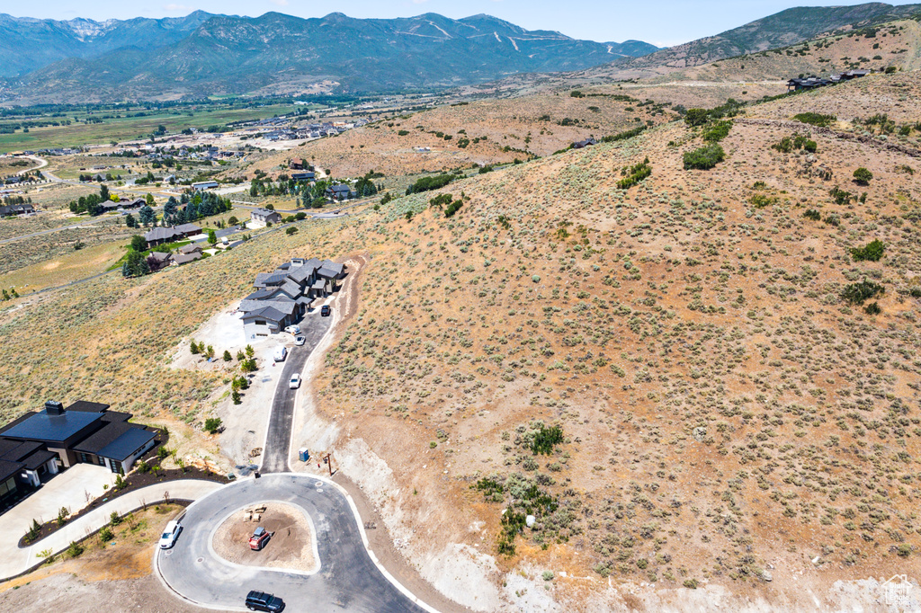 Drone / aerial view featuring a mountain view