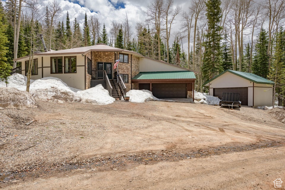 194 E DEER RD Brian Head, UT 84719