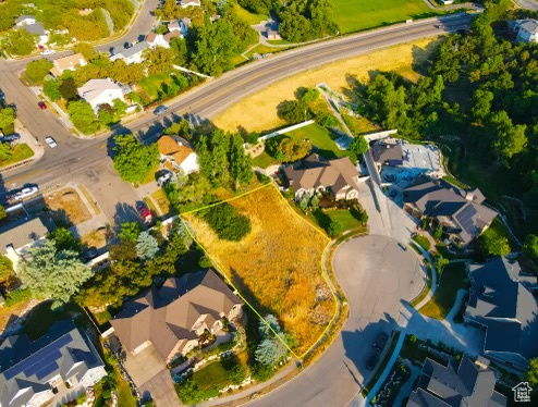 Birds eye view of property