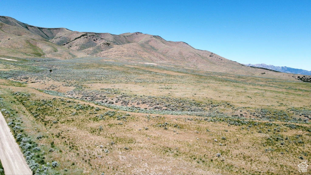 View of mountain feature