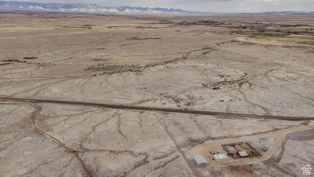 Bird's eye view featuring a mountain view