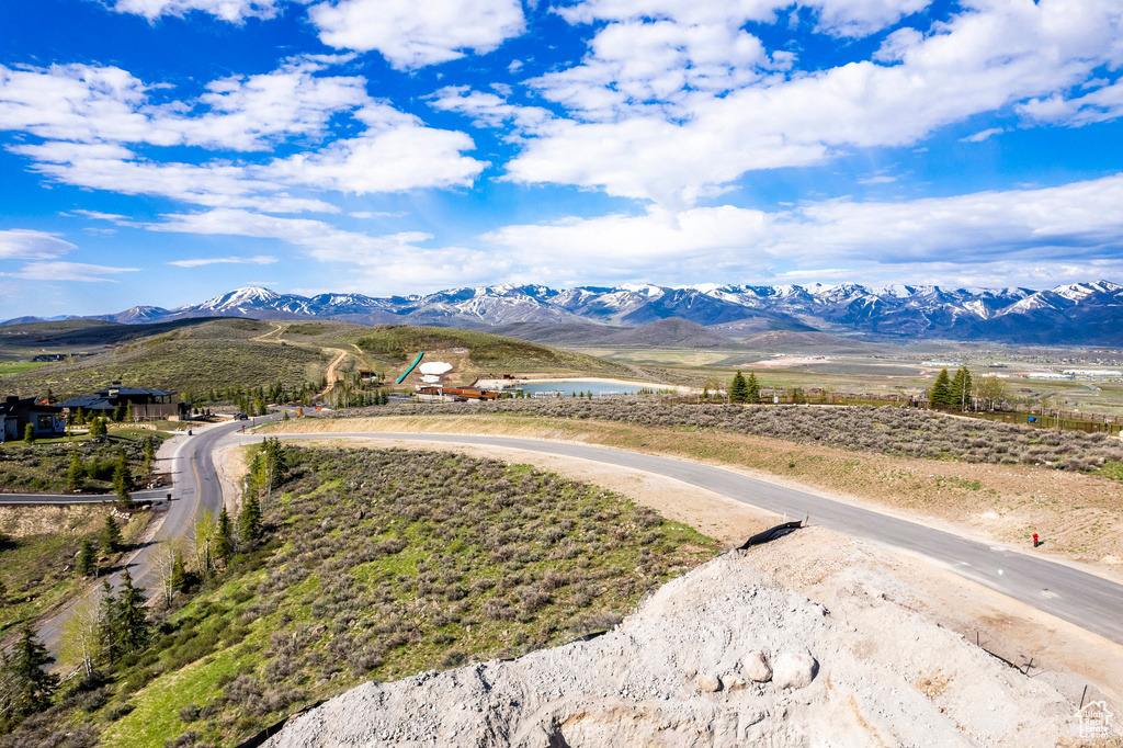 View of mountain feature