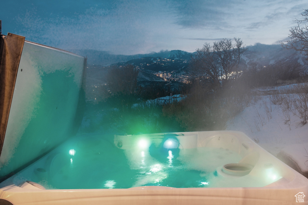 View of pool featuring a mountain view