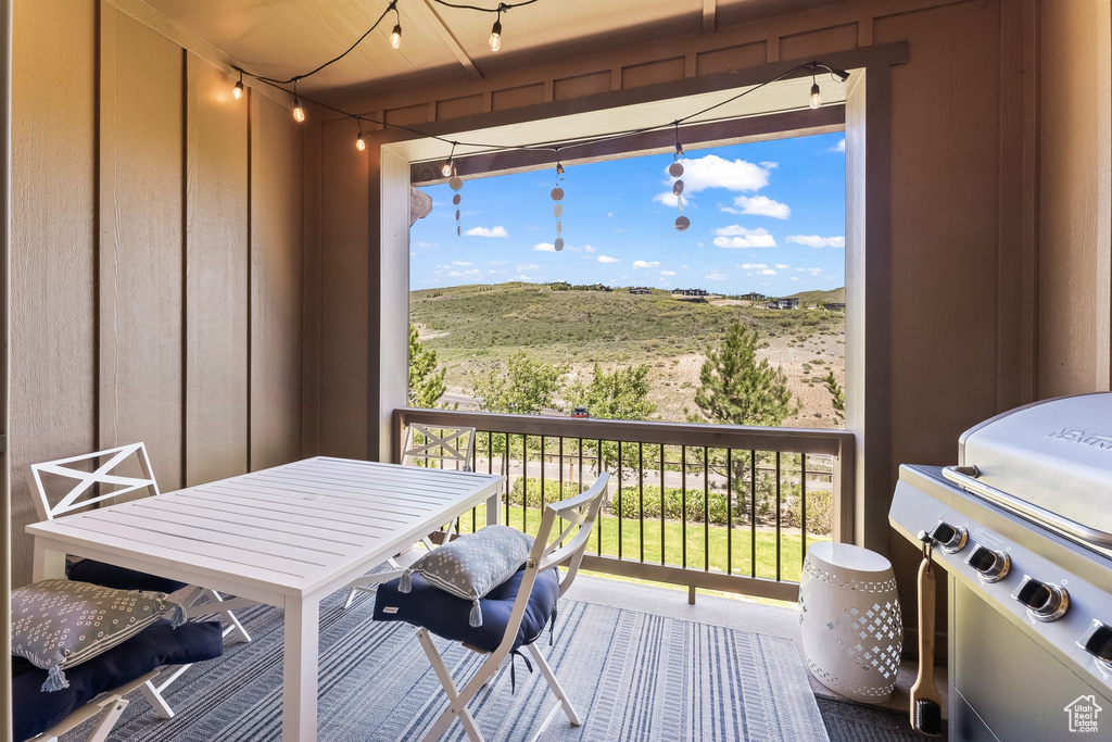 Wooden terrace with area for grilling