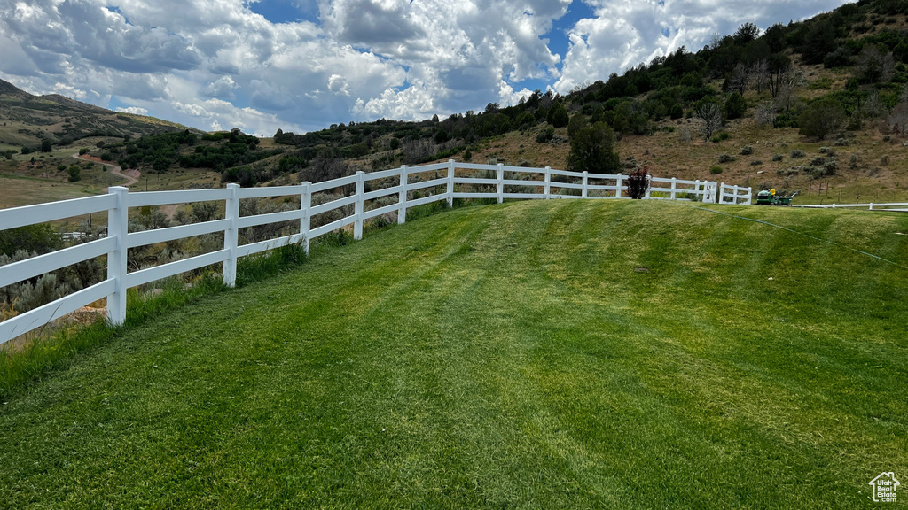 View of yard featuring a rural view