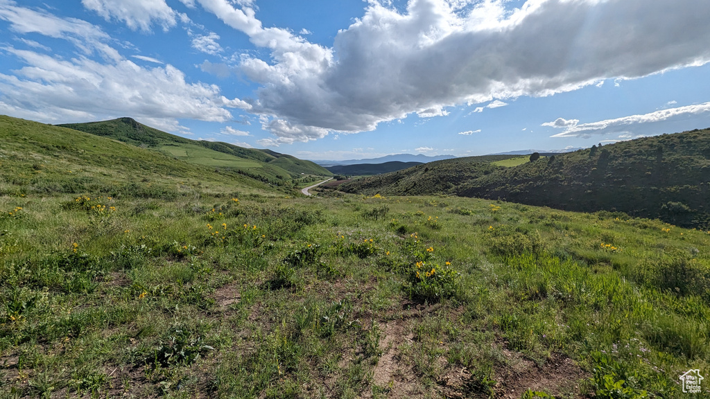 View of mountain feature