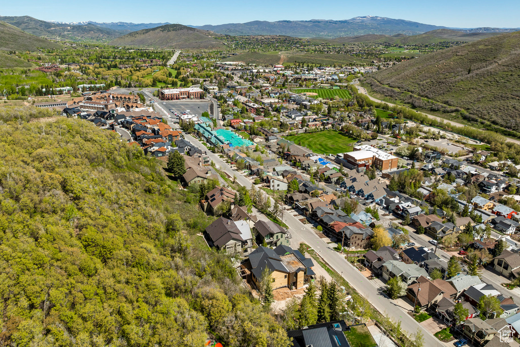 Bird's eye view featuring a mountain view