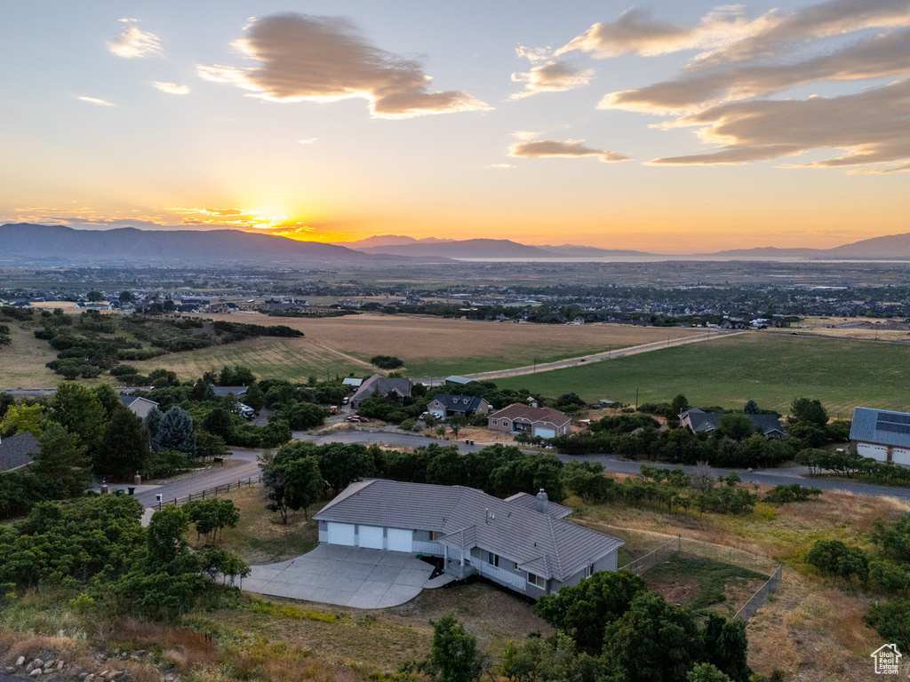 Aerial view at dusk with a mountain view