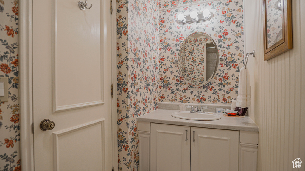 Bathroom featuring oversized vanity