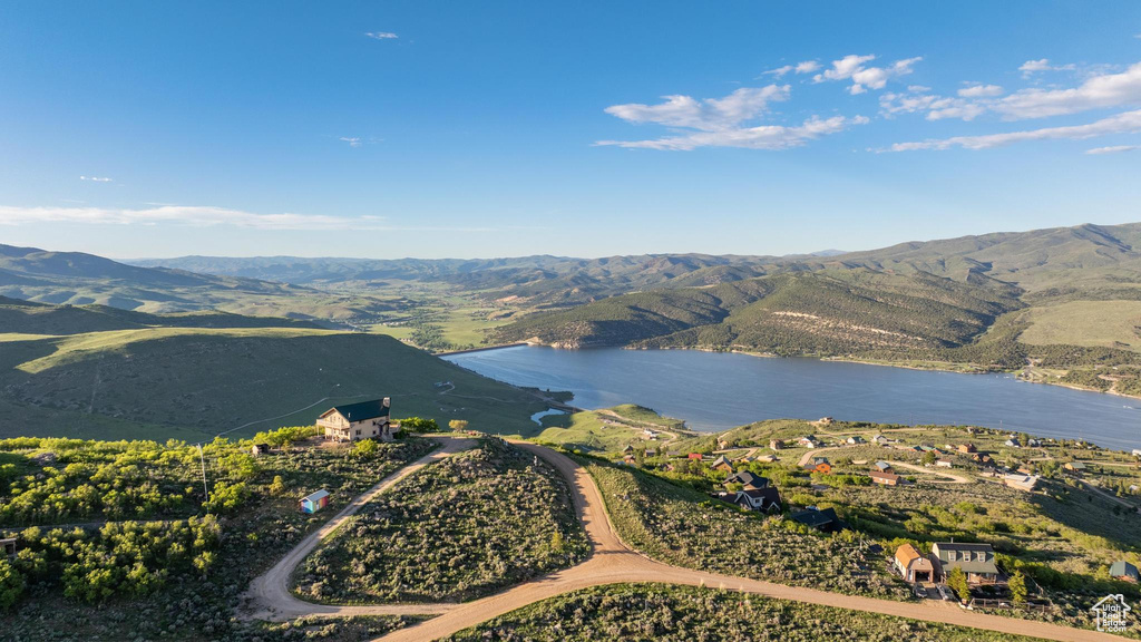 Bird\\\\\\\'s eye view featuring a water and mountain view