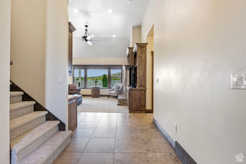 Hallway with carpet