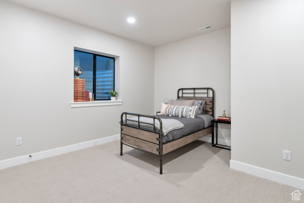 Bedroom with carpet floors