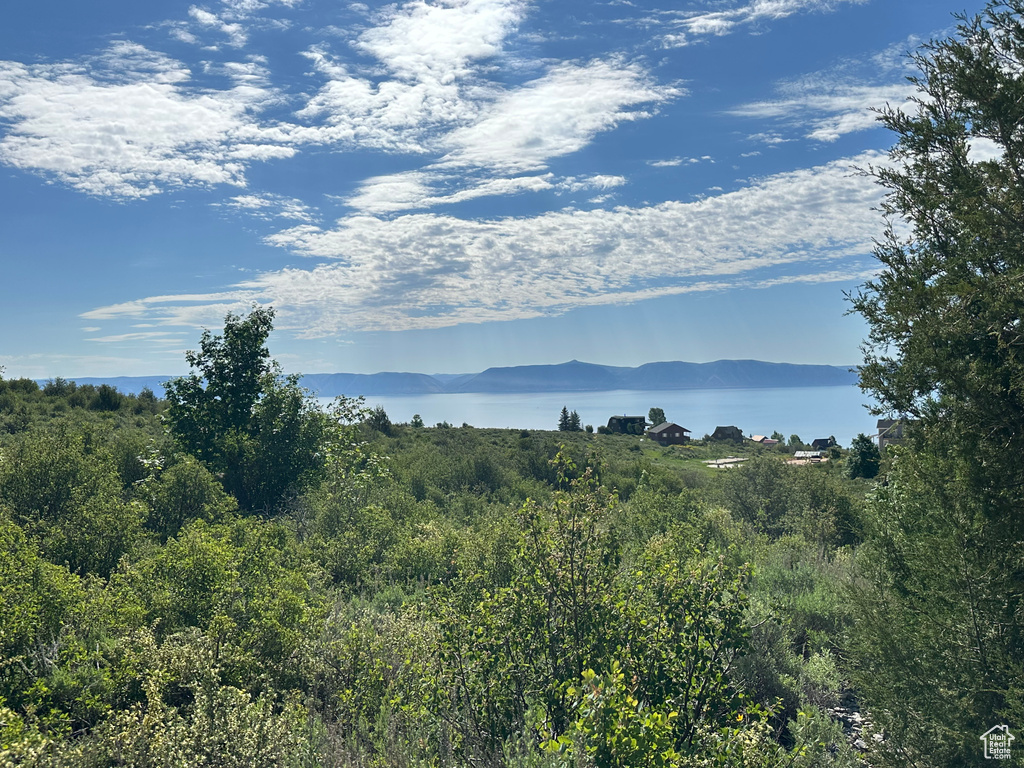 View of mountain feature