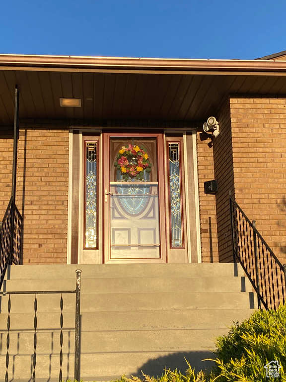 View of property entrance