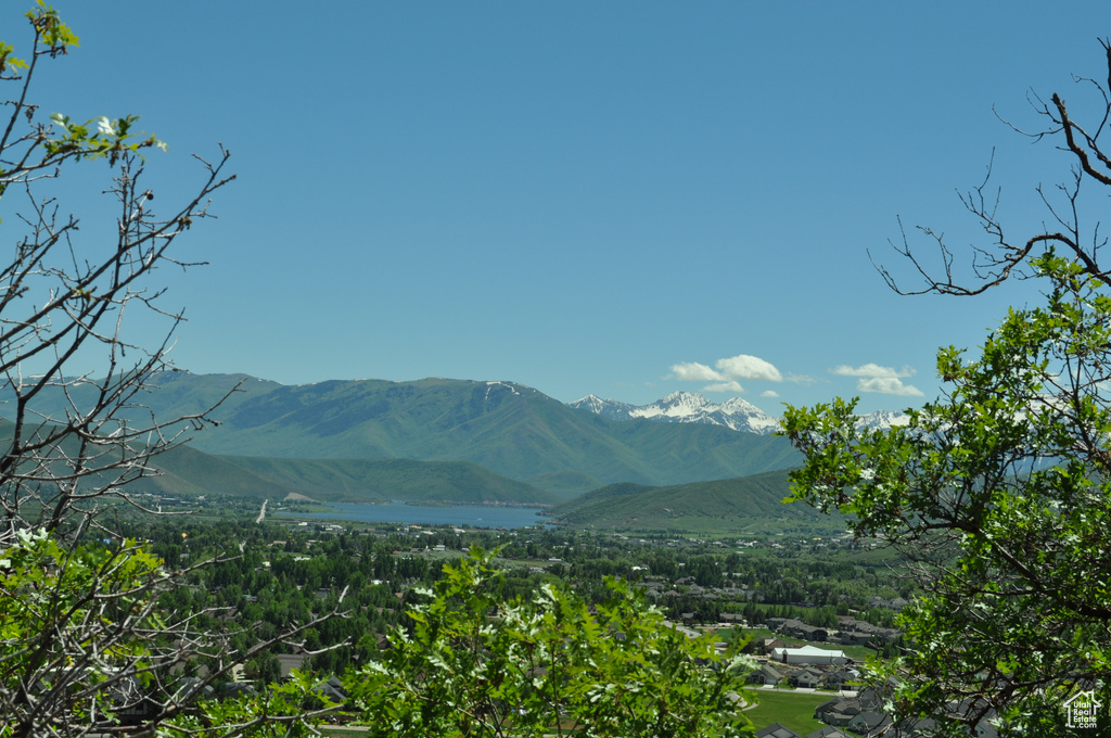 View of mountain feature