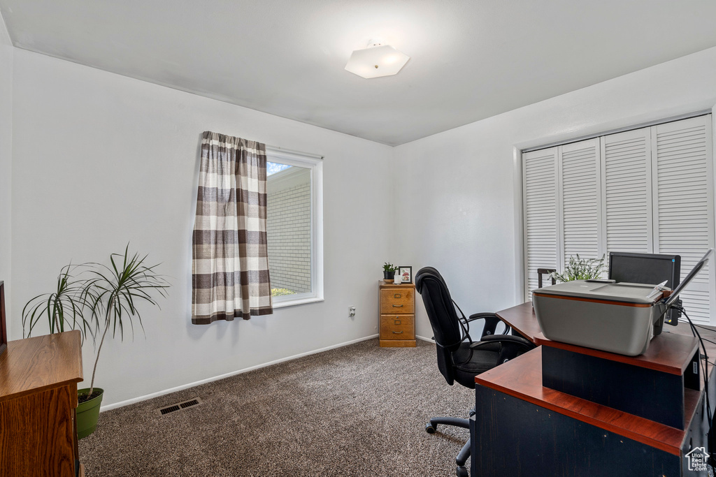 Office with carpet floors