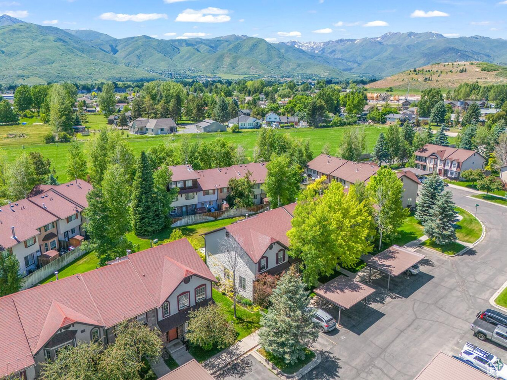 Bird's eye view with a mountain view