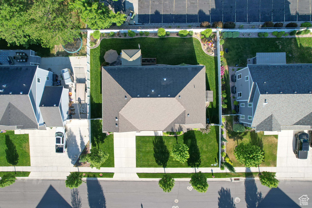 View of birds eye view of property