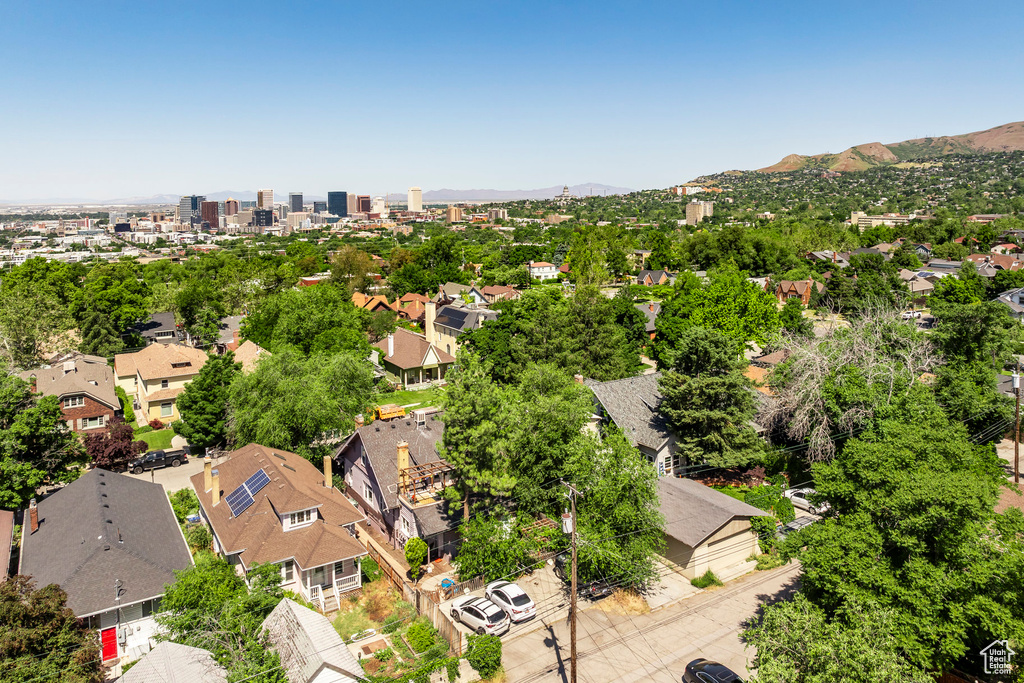 Drone / aerial view featuring a mountain view