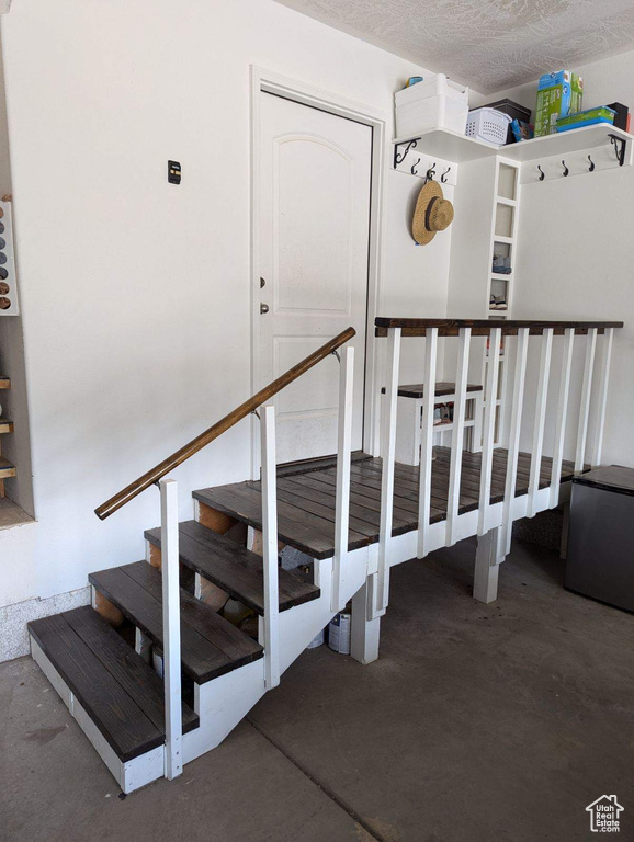 Staircase with concrete floors