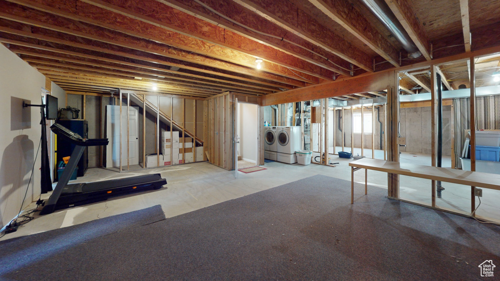 Basement featuring washer and dryer