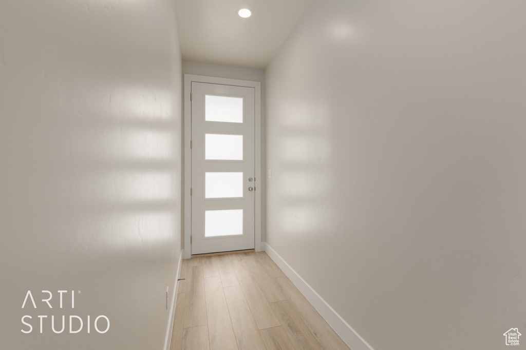 Entryway featuring light hardwood / wood-style flooring