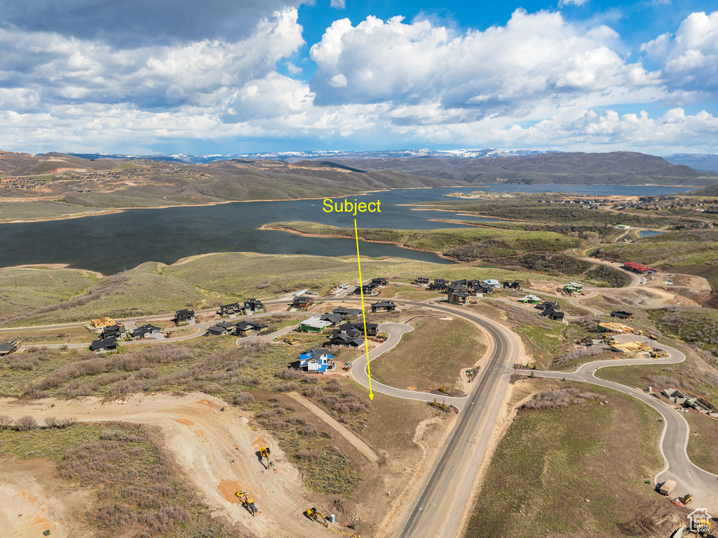 Bird\'s eye view featuring a mountain view