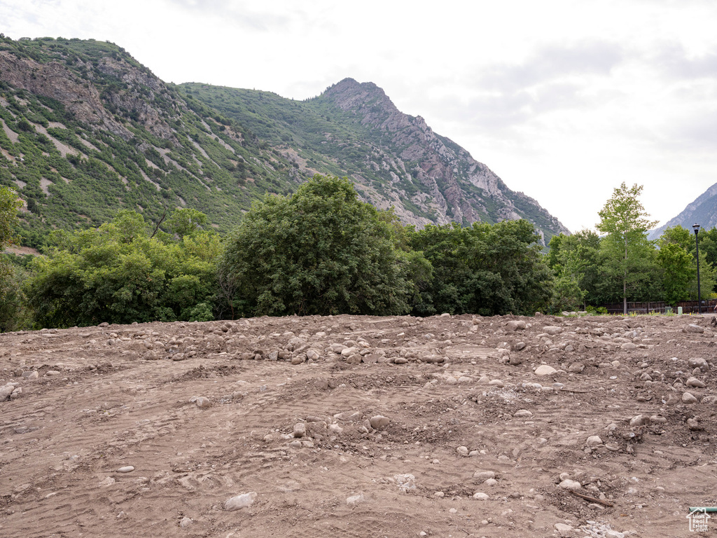 View of mountain feature