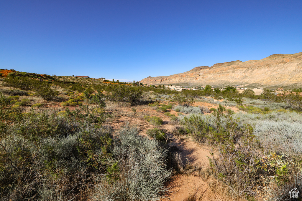 View of mountain feature