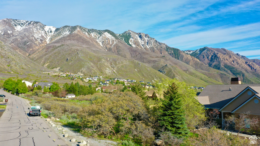 View of mountain feature