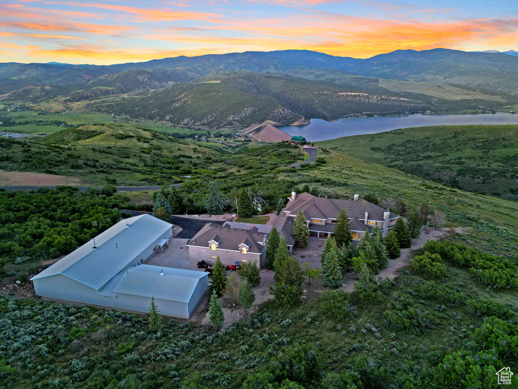 Aerial view at dusk with a mountain view