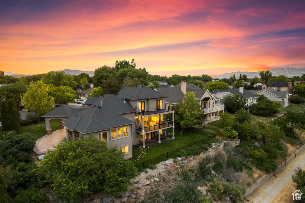 Aerial view at dusk with a mountain view