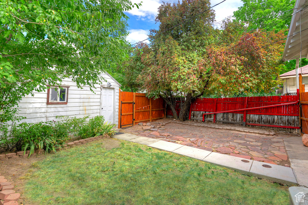 View of yard featuring a patio area